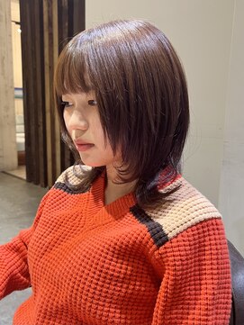 グラッド(GLAD.) ミディアムウルフカットショートウルフ顔まわりレイヤーカット