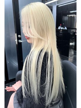 スライバイリアオオサカ(Sly By Ria OSAKA) ホワイトブロンドカラー シールエクステ80本【梅田】【大阪】