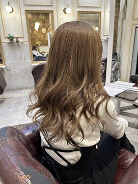 アル 日野(AL) レイヤーカットナチュラルハイトーンデザインカラー[日野駅]