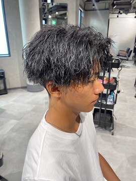 ネクストネオ 静岡(NEXT NEO) NEXTNEO【櫻田】黒髪センターパートツイストスパイラルパーマ