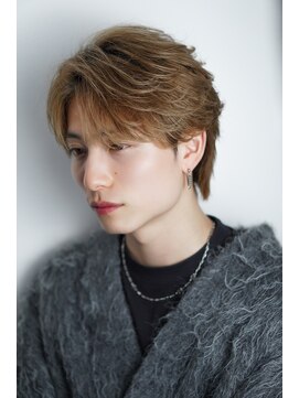 オーシャントーキョー 渋谷(OCEAN TOKYO) フェザーショートセンターパート韓流カルマパーマフェザーパーマ