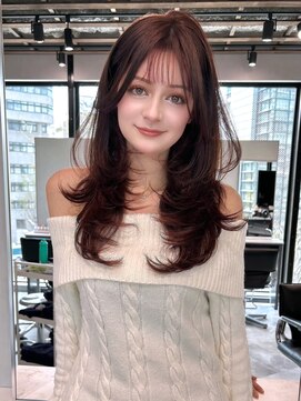 リアン バイ キートス(Lien by kiitos) ハッシュカット×ピンクベージュ