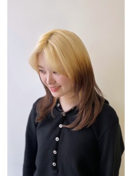 ビグディーサロン(BIGOUDI SALON) ルーツカラー & レイヤーカット