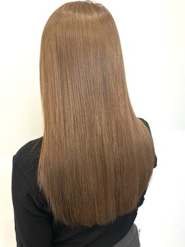 ヌーク(nook.) ミディアムヘア/暗めカラー/グランマッシュ/佐賀