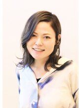 アンダートゥリールーツ(UNDER TREE ROOTS) 大西 恵