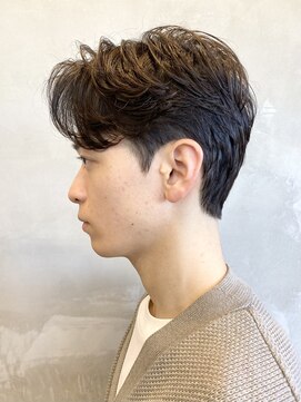 エリマバイフィフス 調布(elima by fifth) 調布センターパートフェザーパーマニュアンスパーマメンズパーマ