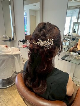 柔らか質感♪ ロングハーフアップ