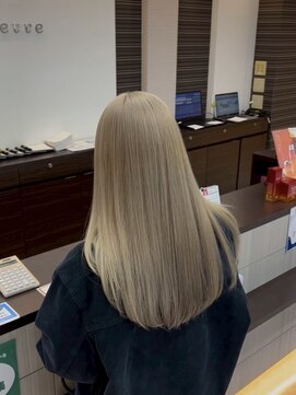 ブルーテーフ(Bleu Terre) 盛岡【王道ミルクティーベージュ】艶ストレートロング◎