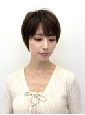 【立体感あるショートスタイル】