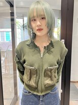 ラミエバイメルト 下北沢(lamie by melt)&nbsp;村上/顔まわりレイヤーウルフミディアムペールグリーンブリーチ