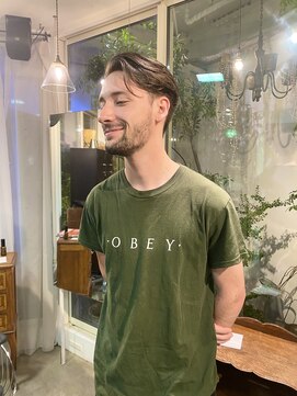 ハンサムボーイショート