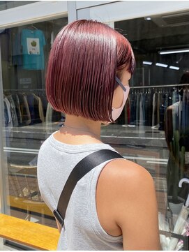 蜃気楼 （（（蜃気楼）））濃いめベリーピンクのミニボブ