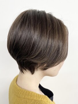 クローズ(cross-z) 大人可愛い20代30代40代黒髪前下がりショートボブ丸みショート◎