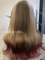 ヘアーアイスカルテット(HAIR ICI QUARTET)&nbsp;大人可愛いふんわりカールミストバングデザインブリーチ