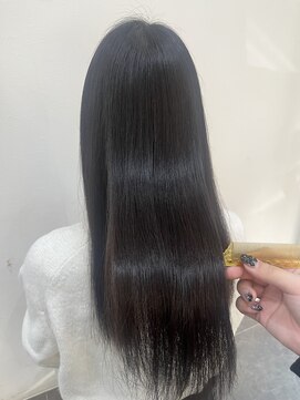 ヨンセンチメートル 野々市店(4cm) 髪質改善トリートメント【髪質改善/縮毛矯正/トリートメント】