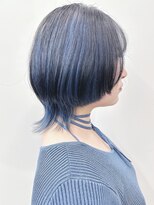 モリオ(morio)&nbsp;=マッシュウルフくびれショートウルフアンブレラカラー30代40代