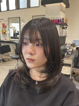 アパカバール 鳳店(Apa kabar) 韓国風レイヤーカット