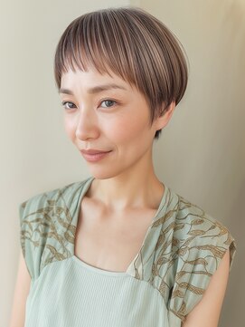 マリブ Malibu 【マッシュバズカット】ラベンダーベージュ×ラウンドシルエット