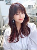 韓国風レイヤー/外ハネくびれ/ミディアムレイヤー/ぱっつん前髪 