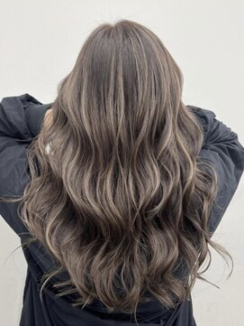 リトバイトゥルークリエイション 大宮(Re:to by True Creation) 【外国人風】ハイライトカラー×ミルクティー