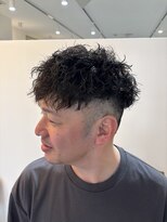 アンド グラフ(& Graph.)&nbsp;ツイストスパイラルツーブロックマッシュショートメンズパーマ