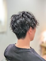 ウィスカーヘアー(whisker hair)&nbsp;ツイストスパイラルパーマ