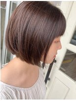 ヘアアンドメイクグラチア(HAIR and MAKE GRATIAE) まとまりボブに人気のグレージュカラーにほんのりパープル