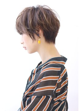 オーロ 宝塚店(ORO) ことりベージュネイビーカラー毛先パーマ小顔ワンサイドショート