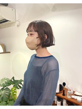 ニッカ(nicca) 20代30代40代大人かわいい前下がり外ハネボブ