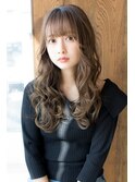 AFLOAT明日香の レイヤーカット 厚めバング 小顔