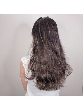 アヴァンス アリオ鳳店(AVANCE) ハイライトは入れ方で変わる☆