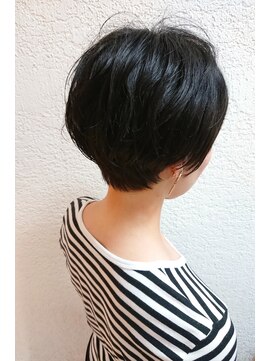 カーサ(CASA) ☆ カジュアルショートスタイル ☆