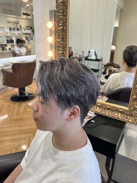 コワファースト  させぼ五番街店(COIFF1RST) アップバング×ハイトーン☆