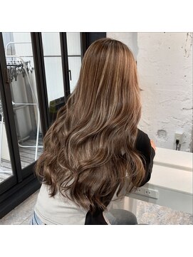 ブレンド 渋谷(BLend) ハイライトカラーマチルダボブ前髪グレージュカラー