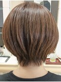 大人可愛いショートレイヤー/首元スッキリ/30代40代50代/春日部