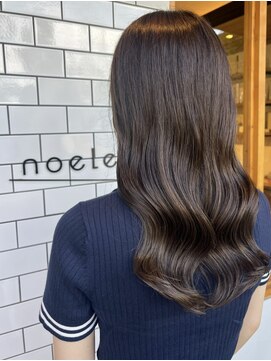 ノエル(noele) ココアブラウン×ロングヘア