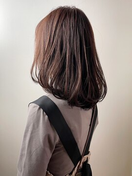 クィーンズガーデンバイケーツーギンザ(QUEEN’S GARDEN by K two GINZA) シルクレイヤーカット*ミディアムレイヤー*レイヤースタイル