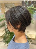 ショートボブ
