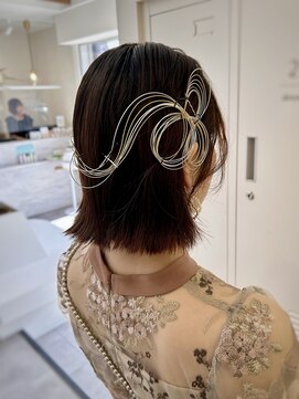 ブレンドバイハピネス(Blend by happiness) 切りっぱなしボブ　水引きアレンジ　ヘアアレンジ