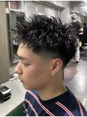 スパイキーショート ピンパーマ フェード