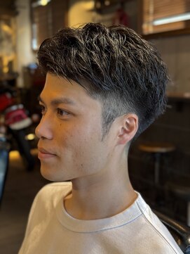 ニゲラ 町田(NIGELA) 毛流れショート