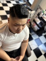 バッドバーバー 沖縄那覇(BADBARBER NAHA)&nbsp;サイドパート/スキンフェード/バーバースタイル