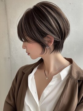 ハーシーバイアポロ 相模大野(HERSHE by apollo) xカット//ホワイトグレージュ/レイヤーカット/チェリーブラウン
