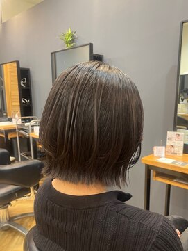 アルター(aL ter) ボブレイヤー［暗めカラー/グランマッシュ/デザイン］長野歌穂