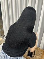 ロエ(LOE) 自然体なストレート!