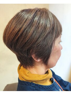 エルアール コウベ(LR KOBE) 超高濃度水素ケアカラー大人ショートボブ 【40代50代60代】