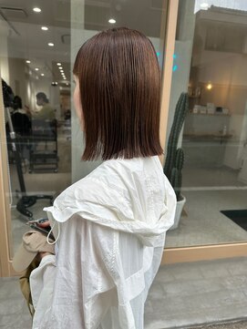 アト(Ato.) 縮毛矯正でストンボブ