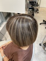 ネリ(NERi)&nbsp;自然に馴染む☆立体感白髪ぼかしハイライト
