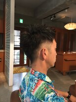 ラフ デザイン オブ ヘアー(rough design of hair) ツーブロックショートスタイル