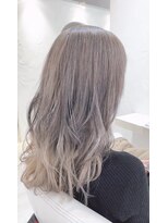 ウーロス(uros.)&nbsp;クリーミーグレー